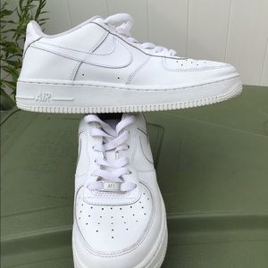 Nike Air Force 1  2018